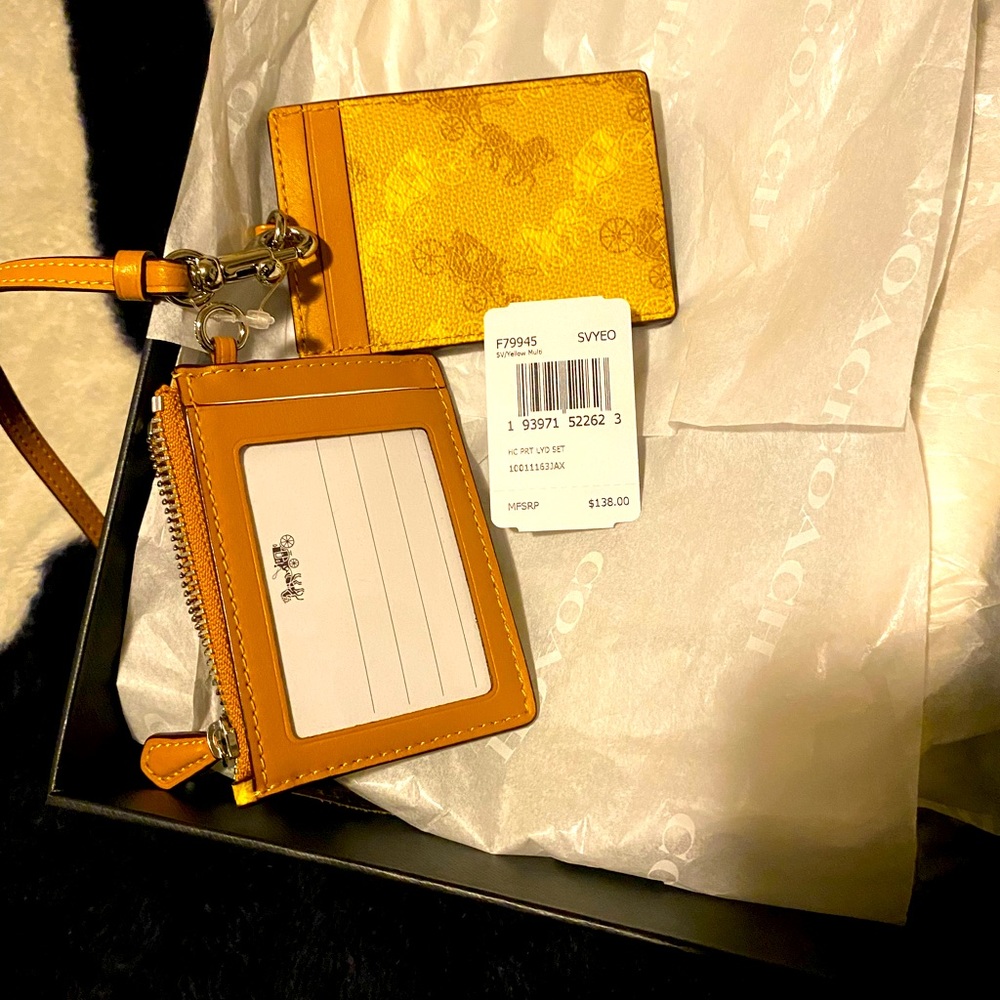 Coach Badge & Small Wallet coin purse - NWT